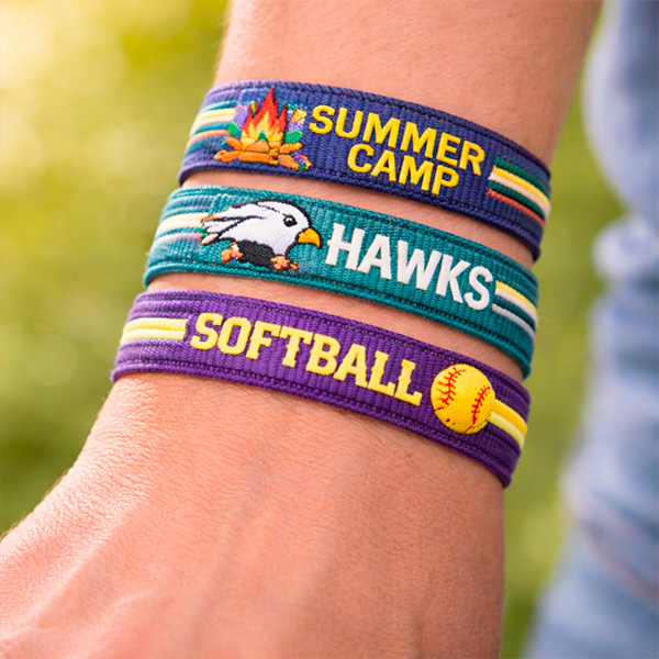 Pulseras tejidas personalizadas